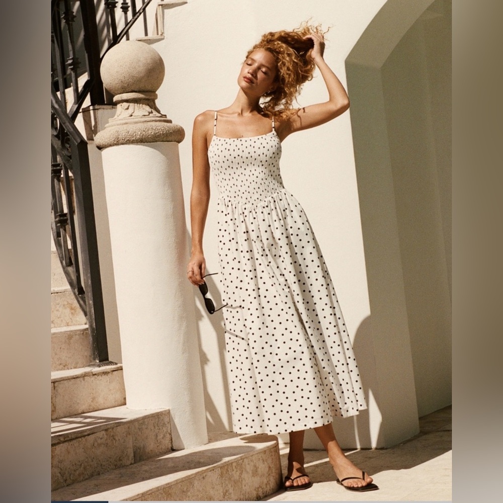 A&F Dipped-Waist Smocked Midi Skirt
